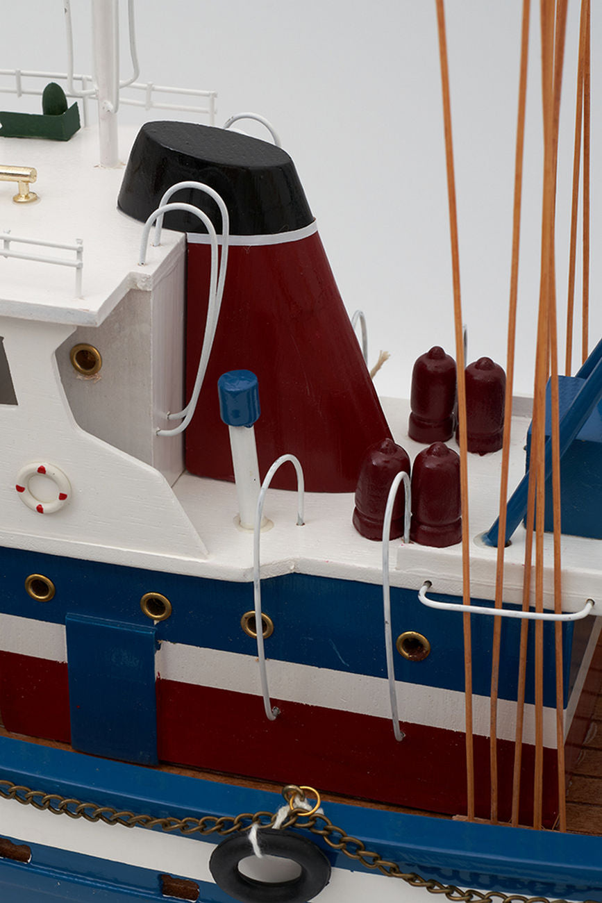 Large Tuna Fishing Boat in Blue - Model Boat Fishing Boats price-change-job-active Batela Giftware