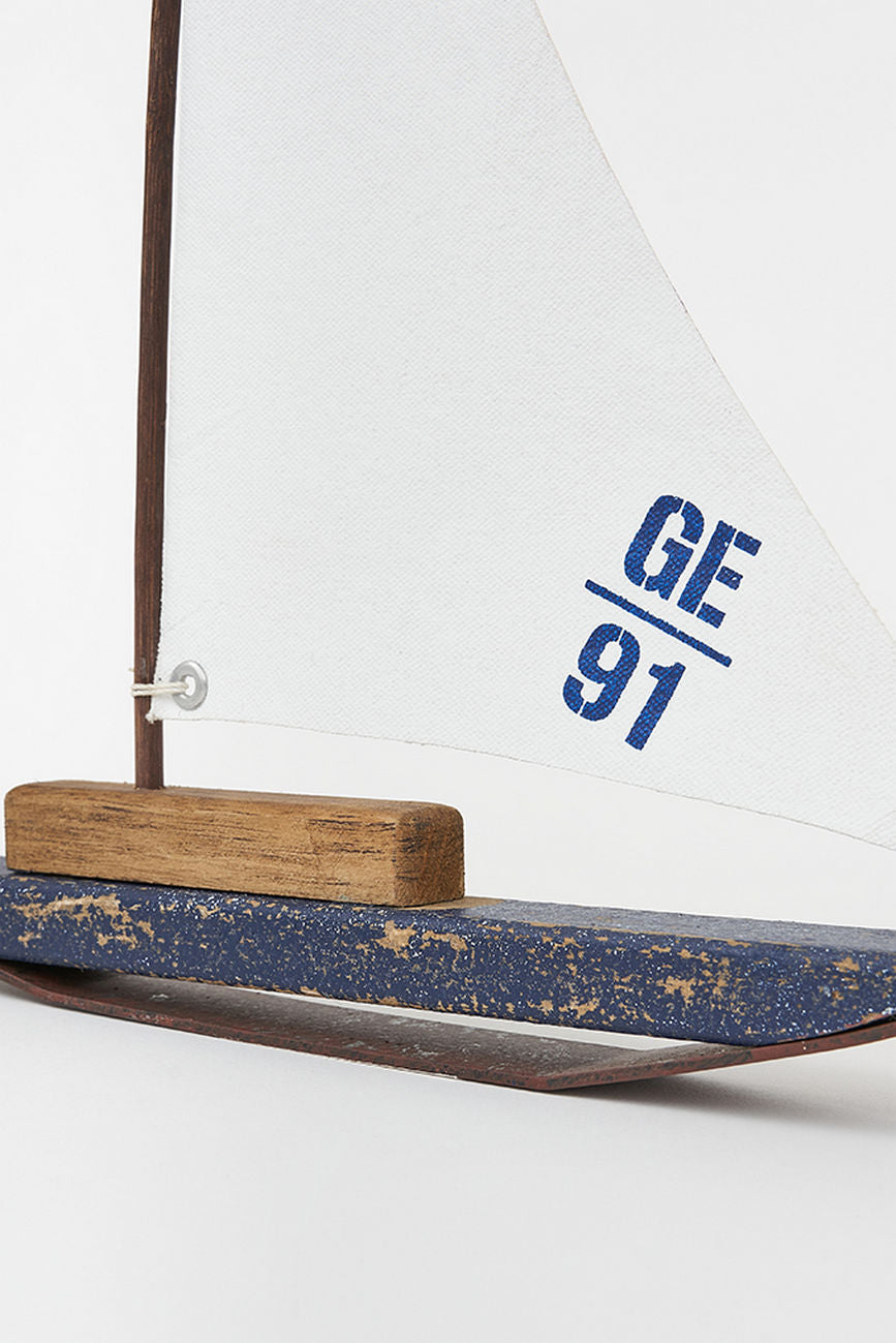 Sailboat - Small Sail Boats Batela Giftware