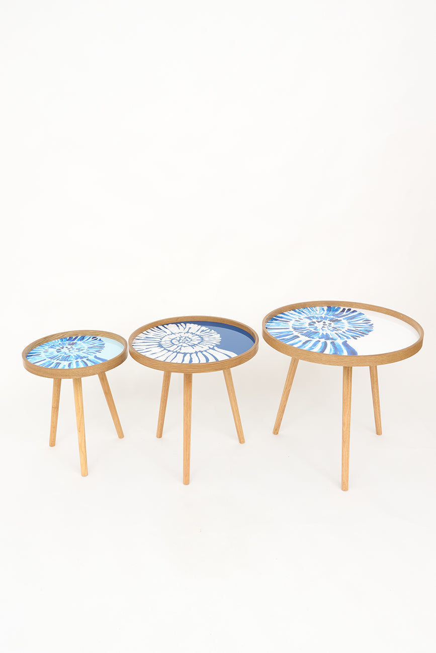 Set of 3 Wooden Tables with Enamelled Shell Design From Europe Furniture Home Decoration Batela Giftware