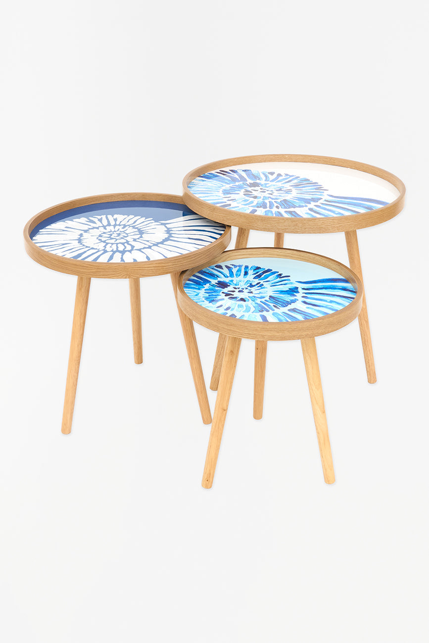 Set of 3 Wooden Tables with Enamelled Shell Design From Europe Furniture Home Decoration Batela Giftware