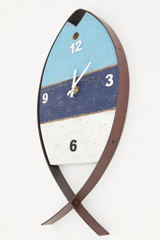 Fish-shaped Clock made of Metal and Wood From Europe Batela Giftware