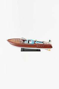 Speedboat VII - Model Boat From Europe Speedboats Batela Giftware